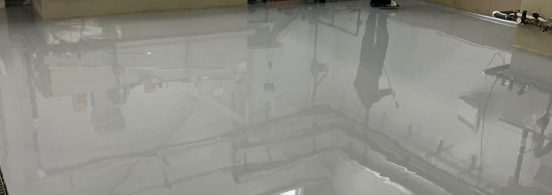 Химически стойкий промышленный пол. 300 м2. 7 дней